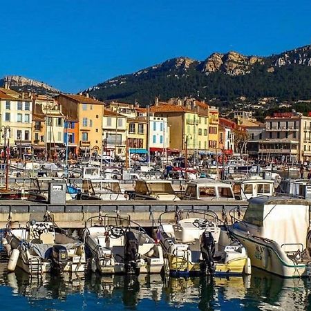 La Maison De Doms Avec Jacuzzi Et Vue Mer Cassis Exterior foto